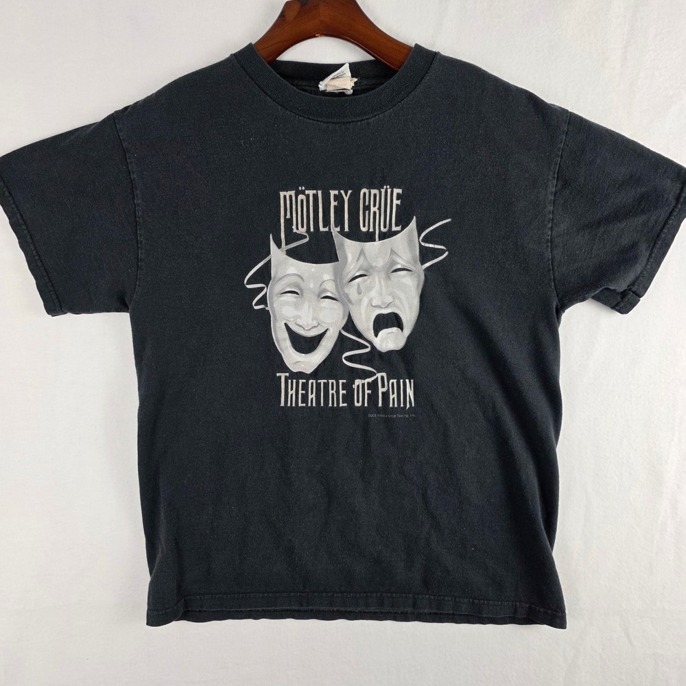 Vintage Vinyl Motley Crue 2003 Theatre Of Pain Graphic T-Shirt Black